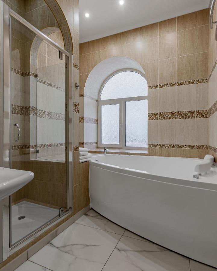Kievinn Hotel 3*